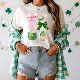 St. Patrick’s Day Cute Pastel Green Bows, Pot of Gold, Macarons & Cupcakes Ladies T-Shirt