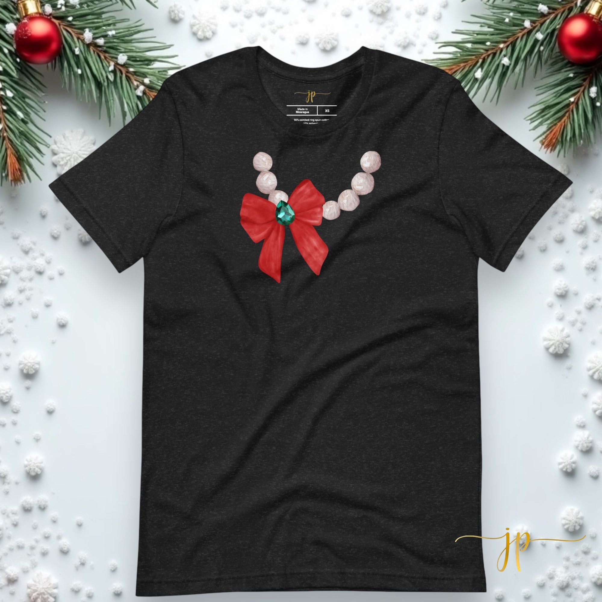 Red Bow and White Pearls Ladies Christmas T-Shirt