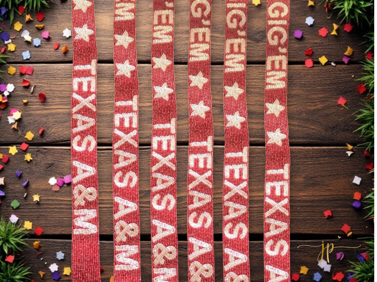 Texas A&M Gig ‘Em Maroon and White Gameday Beaded Purse Strap